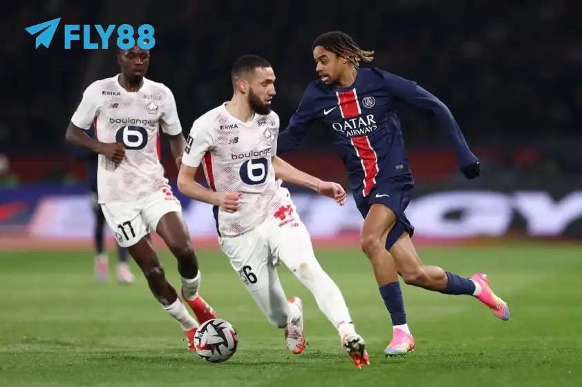 PSG được dự đoán sẽ chiến thắng để củng cố ngôi đầu. PSG được dự đoán sẽ chiến thắng để củng cố ngôi đầu.